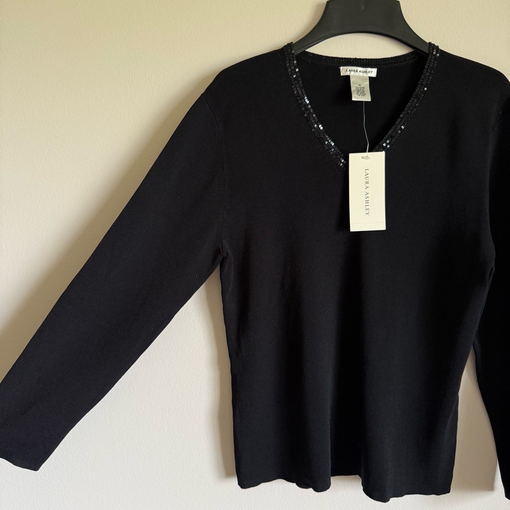 NWT Laura Ashley Black 3/4 Sleeve Beaded Neckline Trim Knit Top Blouse M - Picture 5 of 7